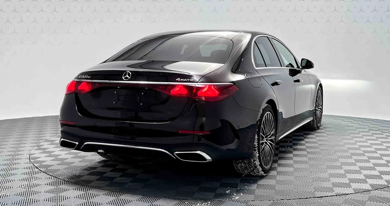 Mercedes-Benz Klasa E cena 374900 przebieg: 10, rok produkcji 2023 z Lesko małe 106